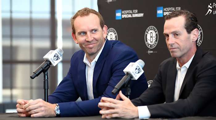 sean-marks-kenny-atkinson-nets.jpg